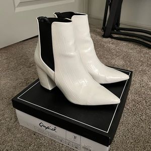 Qupid White Booties - Size 8 Boots